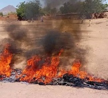 Tchad - Guéra : Incinération de plus de 300 articles militaires à Baro, un message fort des autorités